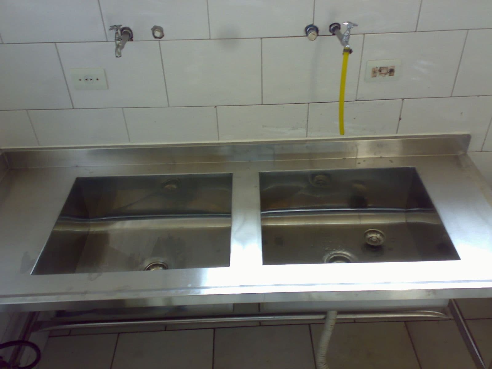 Mesas e Pias
